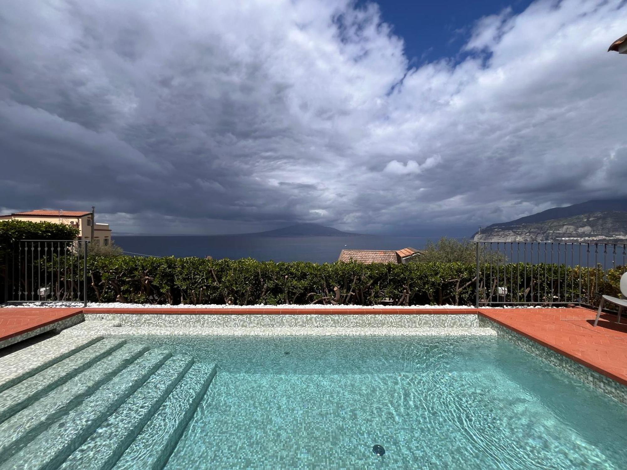 Sorrento & Else Hotel Bagian luar foto