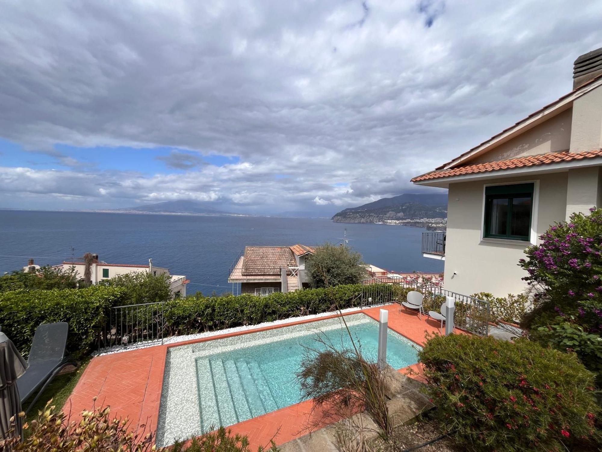 Sorrento & Else Hotel Bagian luar foto
